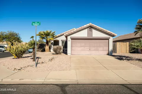 9916 E Dolphin Cir, Mesa, AZ 85208 photo 2