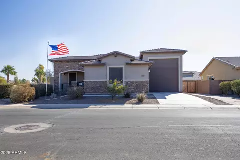 2052 N Montclair Ln, Casa Grande, AZ 85122