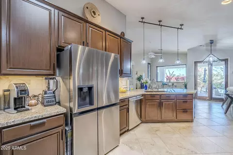 3324 E Maldonado Dr, Phoenix, AZ 85042 photo 7
