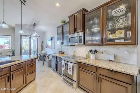 3324 E Maldonado Dr, Phoenix, AZ 85042 photo 6
