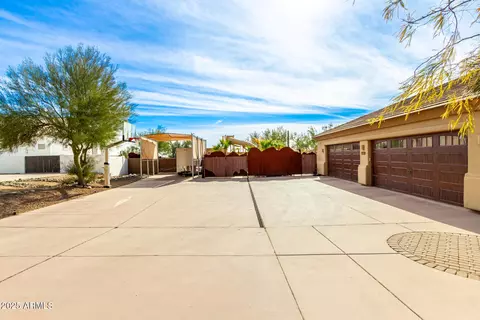 Exterior - 9535 E Mclellan Rd, Mesa, AZ 85207 photo 6 of 32