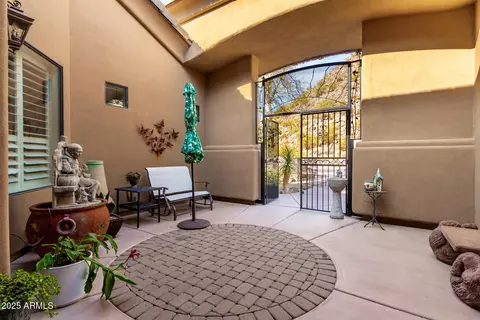 Exterior - 9535 E Mclellan Rd, Mesa, AZ 85207 photo 10 of 32