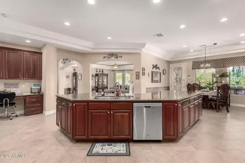 Kitchen - 9535 E Mclellan Rd, Mesa, AZ 85207 photo 5 of 6