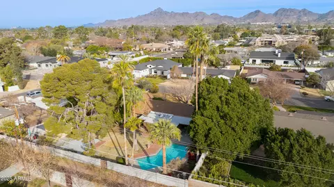 3809 E Highland Ave, Phoenix, AZ 85018 photo 19