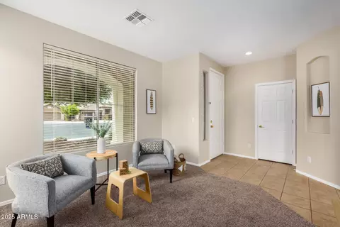 6497 S Twilight Ct, Gilbert, AZ 85298 photo 9