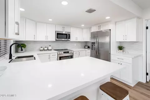 11225 S Tomah St, Phoenix, AZ 85044