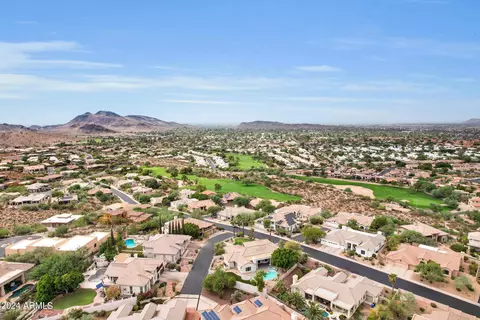View/Area - 1604 E Sheena Dr, Phoenix, AZ 85022 photo 2 of 4
