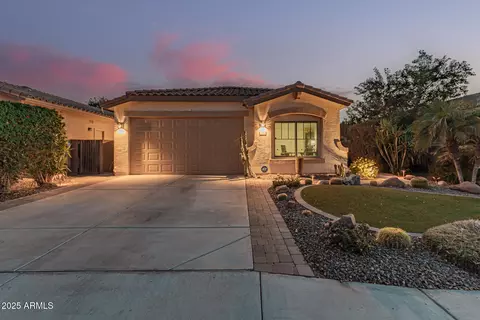 337 W Stanley Ave, San Tan Valley, AZ 85140
