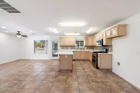 1120 E Kael Cir, Mesa, AZ 85203 photo 8