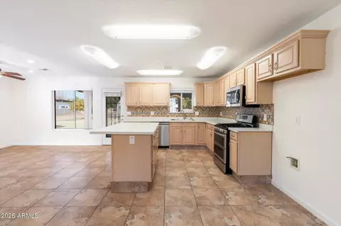 1120 E Kael Cir, Mesa, AZ 85203 photo 9