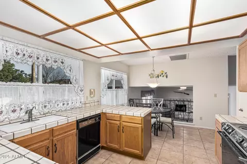 1918 E Hearn Rd, Phoenix, AZ 85022 photo 13