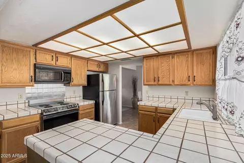 1918 E Hearn Rd, Phoenix, AZ 85022 photo 16