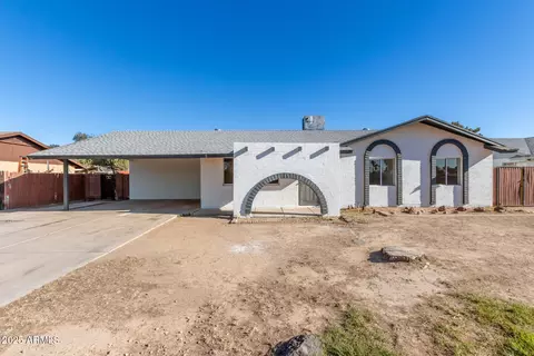 3744 W Malapai Dr, Phoenix, AZ 85051