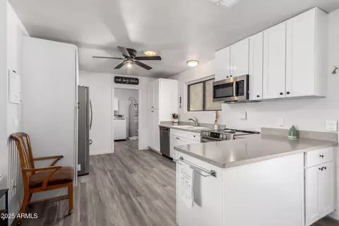 1724 W 15th Ave, Apache Junction, AZ 85120 photo 3
