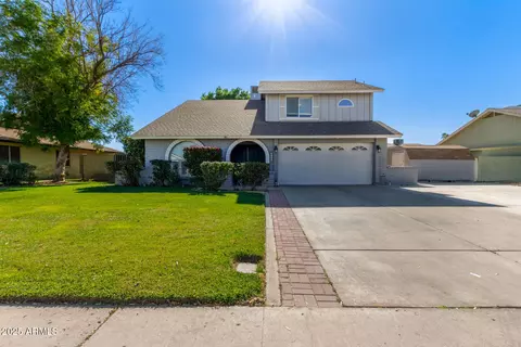 6113 W Desert Hills Dr, Glendale, AZ 85304