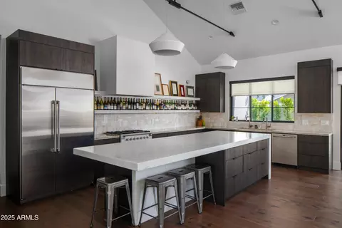 Kitchen - 3837 E Heatherbrae Dr, Phoenix, AZ 85018 photo 1 of 2