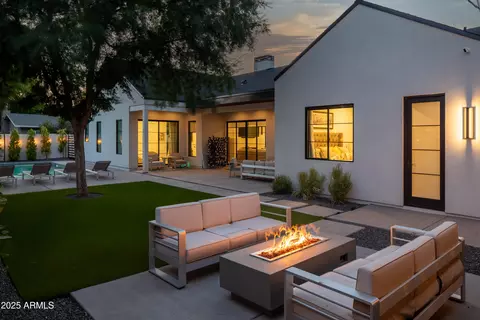 Exterior - 3837 E Heatherbrae Dr, Phoenix, AZ 85018 photo 6 of 6