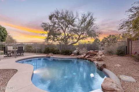 25802 N Hackberry Dr, Phoenix, AZ 85083 photo 2