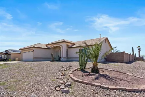 15442 S Tipton Pl, Arizona City, AZ 85123