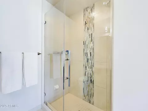 Bath - 1 E Lexington Ave #1507, Phoenix, AZ 85012 photo 4 of 5