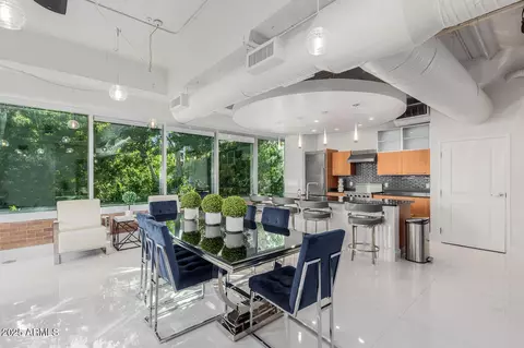 Dining - 1 E Lexington Ave #1507, Phoenix, AZ 85012 photo 1 of 1