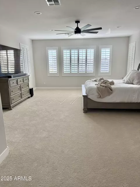3957 Expedition Way, Phoenix, AZ 85050 photo 22