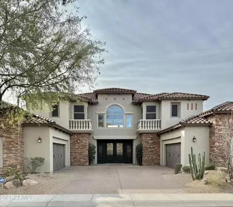 3957 Expedition Way, Phoenix, AZ 85050 photo 2