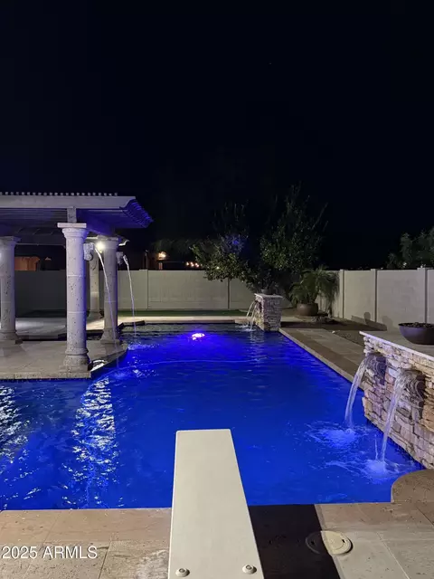 3957 Expedition Way, Phoenix, AZ 85050 photo 47