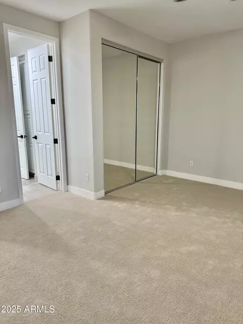 3957 Expedition Way, Phoenix, AZ 85050 photo 38