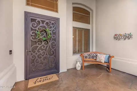Exterior - 4811 E Patrick Ln, Phoenix, AZ 85054 photo 5 of 22