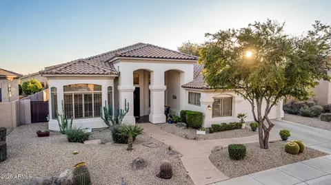 Exterior - 4811 E Patrick Ln, Phoenix, AZ 85054 photo 12 of 22