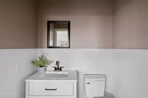 3034 E Kings Ave, Phoenix, AZ 85032 photo 12