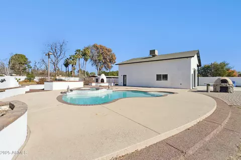 Exterior - 3312 E Flower St, Phoenix, AZ 85018 photo 10 of 12