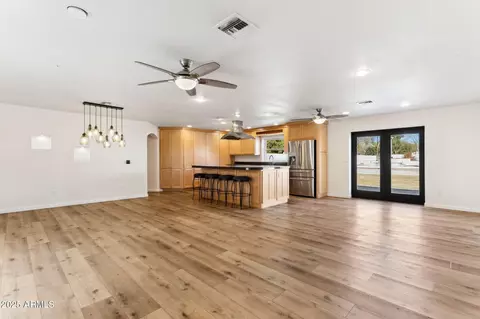 Living - 3312 E Flower St, Phoenix, AZ 85018 photo 3 of 6