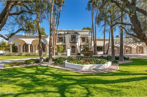 6340 E Huntress Dr, Paradise Valley, AZ 85253