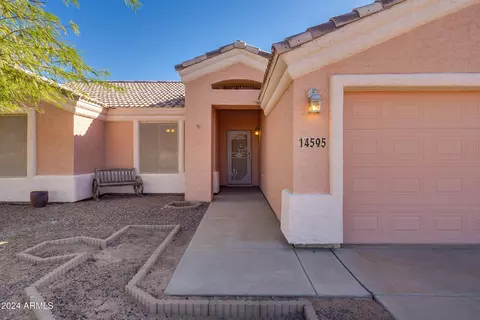 14595 S Tampico Rd, Arizona City, AZ 85123