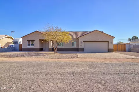 4145 N Del Monte Dr, Eloy, AZ 85131