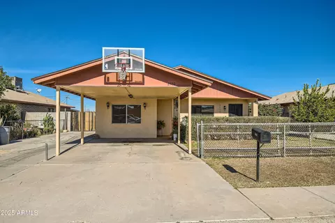 2550 E Corona Ave, Phoenix, AZ 85040