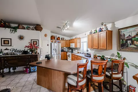 2711 E Campo Bello Dr, Phoenix, AZ 85032 photo 8