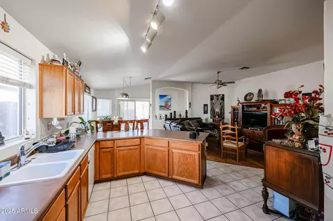 2711 E Campo Bello Dr, Phoenix, AZ 85032 photo 10