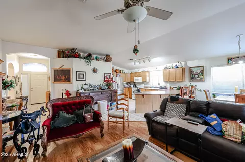 2711 E Campo Bello Dr, Phoenix, AZ 85032 photo 4