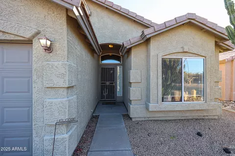 2711 E Campo Bello Dr, Phoenix, AZ 85032 photo 3