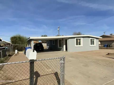 Exterior - 3748 W Mobile Ln, Phoenix, AZ 85041 photo 3 of 6