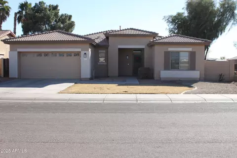 21249 E Lords Way, Queen Creek, AZ 85142