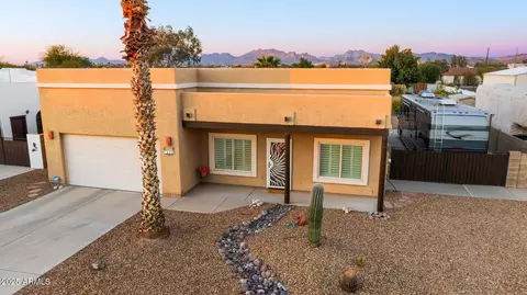 270 E 13th Ave, Apache Junction, AZ 85119