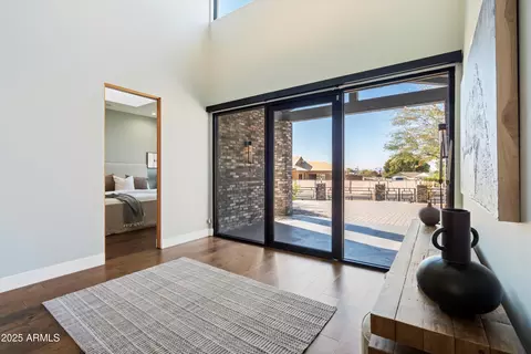 4602 E Arcadia Ln, Phoenix, AZ 85018 photo 5