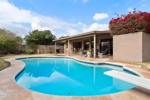 9041 E Ludlow Dr, Scottsdale, AZ 85260