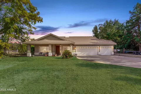 6841 N 183rd Ave, Waddell, AZ 85355