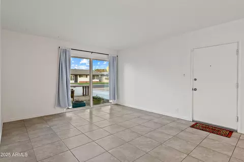 811 W Whitton Ave, Phoenix, AZ 85013 photo 16