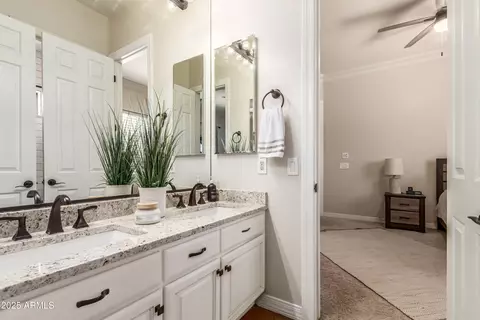 Bath - 3412 E Indigo Cir, Mesa, AZ 85213 photo 5 of 8